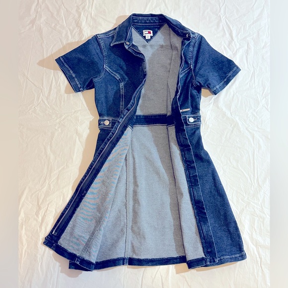 Tommy Hilfiger Classic Blue Denim Dress - Picture 4 of 8